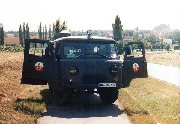 46 UAZ Bus